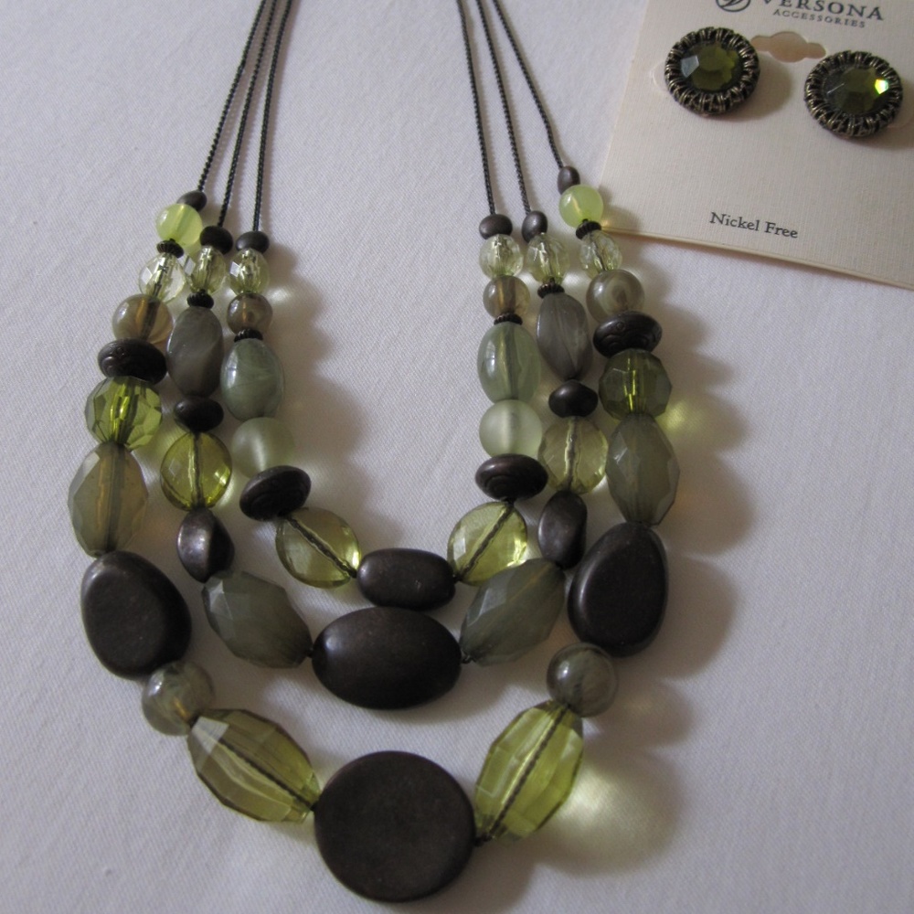 Versona Bronze and Green Crystal Jewelry Set